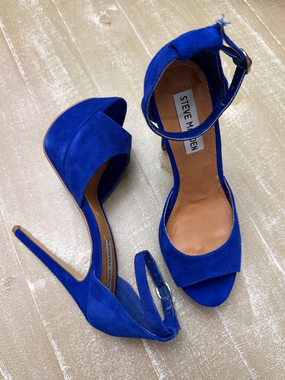 Steve Madden Stiletto Sandals Size 6 Cobalt Blue Suede Ankle-Strap